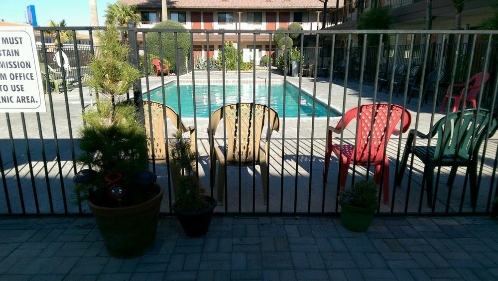 Motel Lancaster Inn 2*